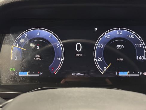 Used 2023 Jeep Grand Cherokee L Limited AWD/4WD image 16