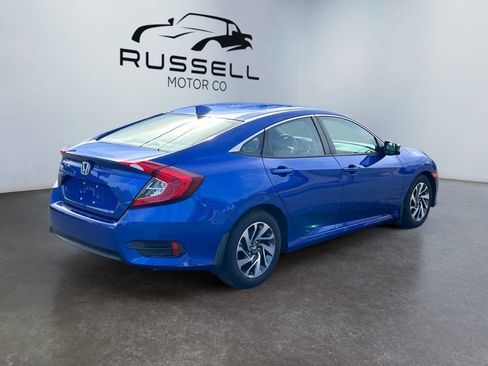 Used 2018 Honda Civic EX image 5