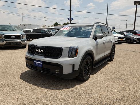 Used 2024 Kia Telluride SX Prestige X-Pro AWD/4WD image 3