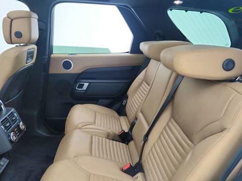Used 2023 Land Rover Discovery HSE R-Dynamic AWD/4WD image 33