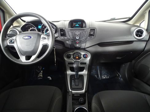 Used 2017 Ford Fiesta SE image 21