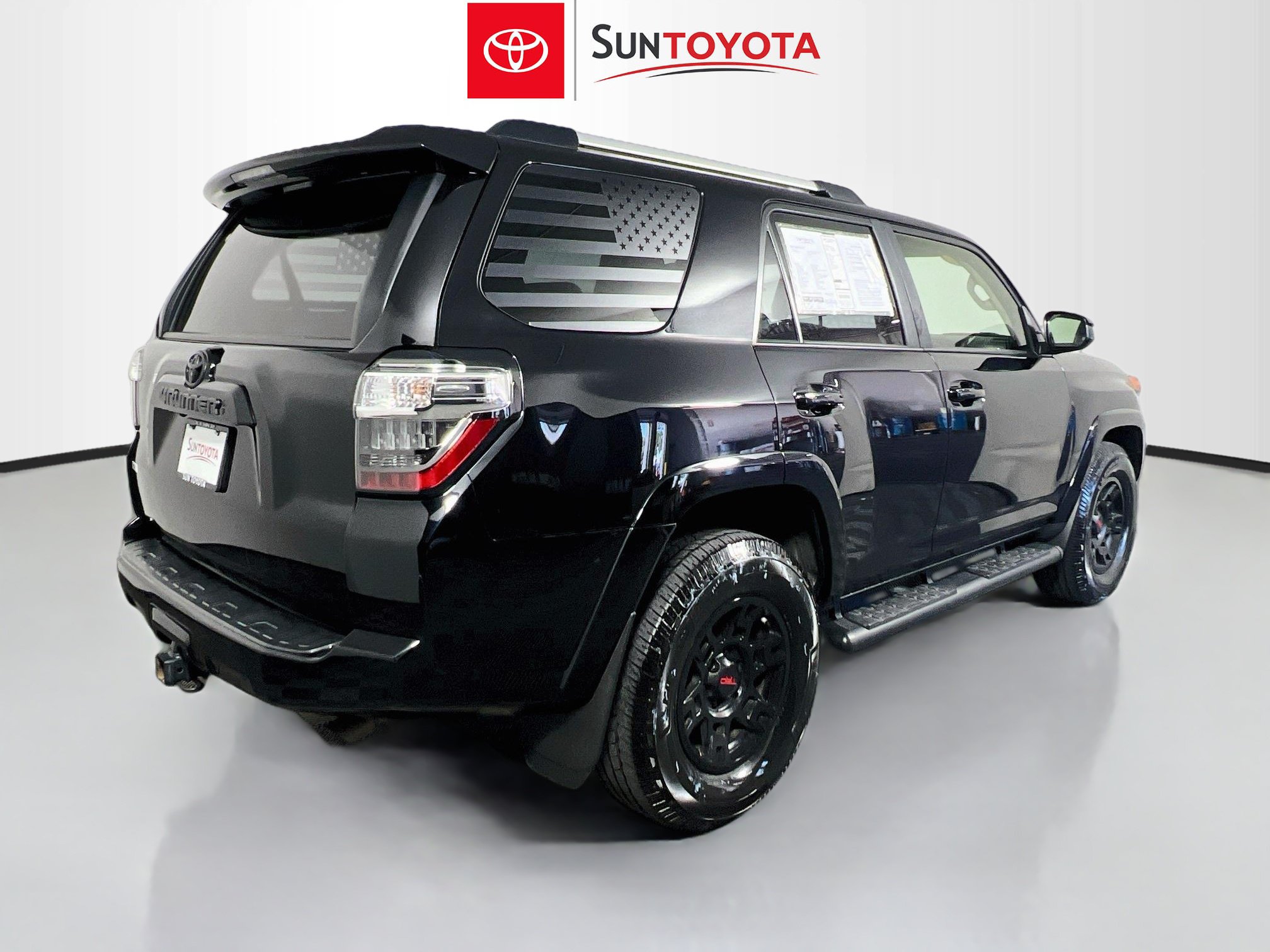 Used 2021 Toyota 4Runner SR5 RWD image 4