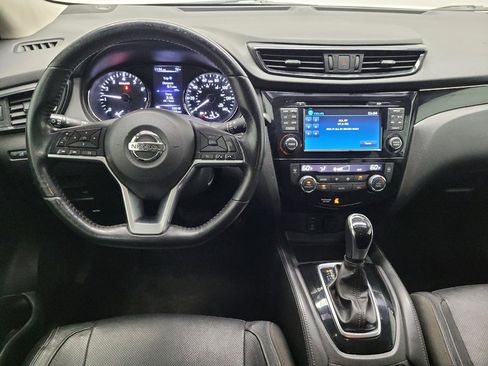 Used 2017 Nissan Rogue Sport SL FWD image 22