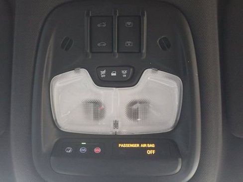 Used 2022 Chevrolet TrailBlazer ACTIV w/ Sun and Liftgate Package image 37