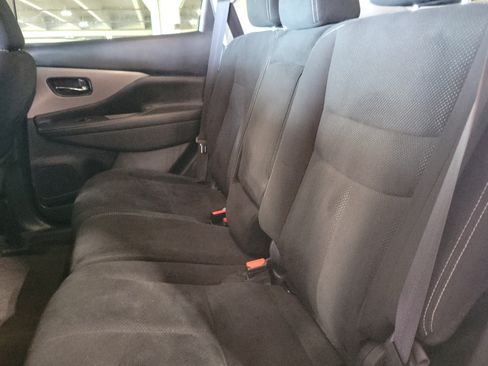 Used 2020 Nissan Murano SV FWD image 16