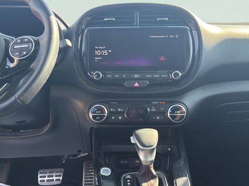 Used 2025 Kia Soul GT-Line w/ GT-Line Technology Package FWD image 17