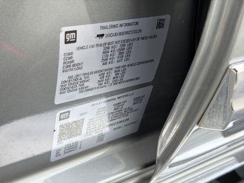 Used 2024 Chevrolet Silverado 1500 High Country w/ High Country Premium Package image 35