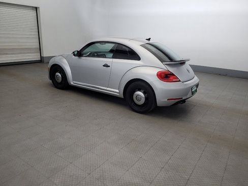 Used 2015 Volkswagen Beetle 1.8T Classic FWD image 3