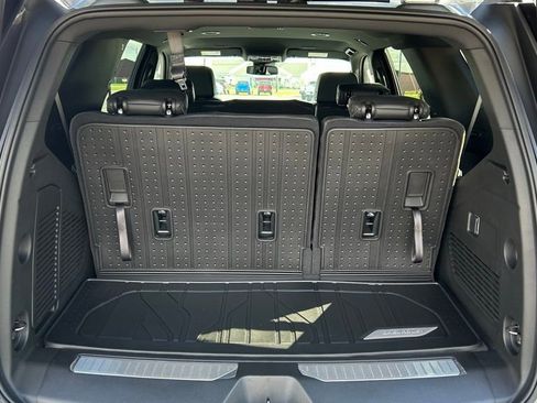 New 2026 Chevrolet Tahoe RST image 17