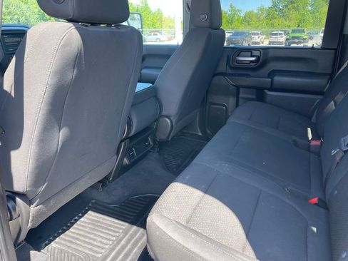 Used 2021 Chevrolet Silverado 2500 Custom w/ Custom Value Package AWD/4WD image 15