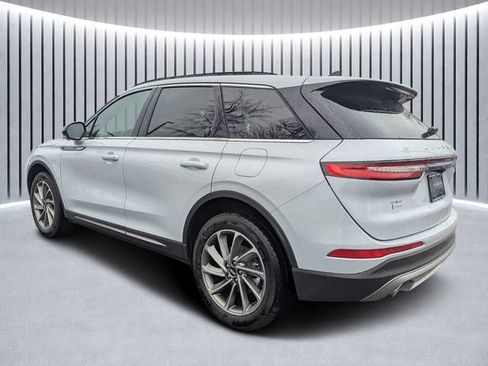 New 2026 Lincoln Corsair Premiere image 5