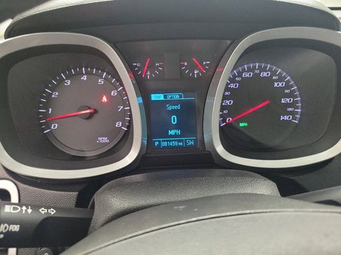 Used 2017 Chevrolet Equinox Premier w/ Enhanced Convenience Package AWD/4WD image 23