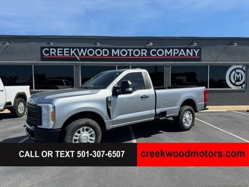 Used 2024 Ford F250 XL RWD image 1