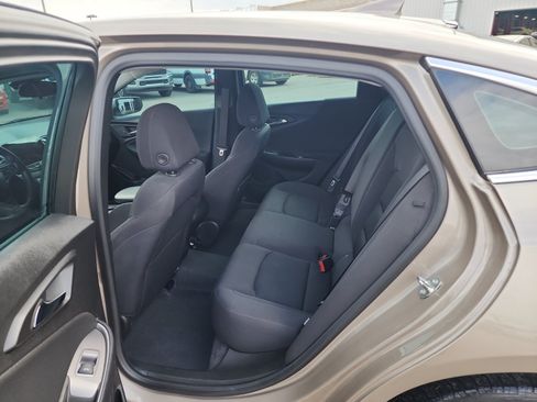Used 2024 Chevrolet Malibu RS w/ LPO, Floor Liner Package FWD image 24