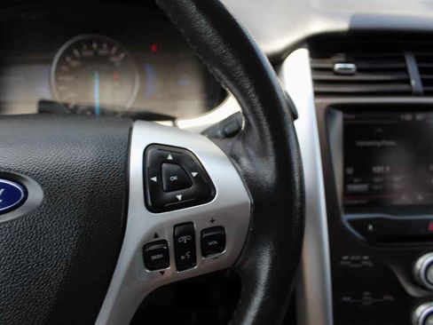 Used 2013 Ford Edge SEL AWD/4WD image 16