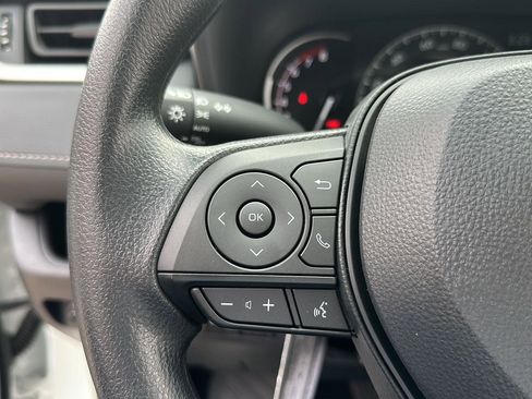 Certified 2025 Toyota RAV4 XLE w/ Convenience Package image 33