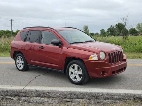 Used 2007 Jeep Compass Sport AWD/4WD image 2
