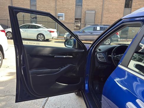 Used 2021 Kia Seltos S FWD image 15