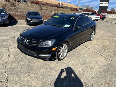Used 2014 Mercedes-Benz C 250 Coupe image 2