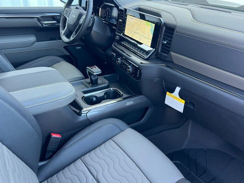 New 2026 Chevrolet Silverado 1500 ZR2 AWD/4WD image 12