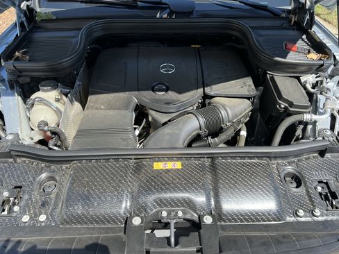 Used 2025 Mercedes-Benz GLE 350 4MATIC image 36