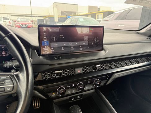 Used 2023 Honda Accord Sport image 16