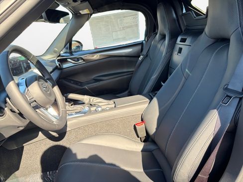 New 2025 MAZDA MX-5 Miata Grand Touring image 13