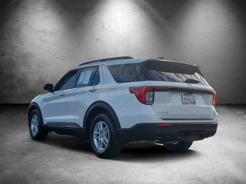 Used 2026 Ford Explorer Active RWD image 4