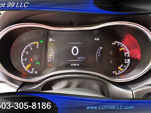 Used 2018 Jeep Grand Cherokee Limited AWD/4WD image 21