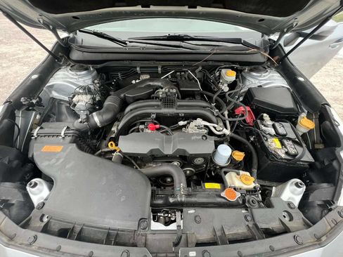 Used 2015 Subaru Outback 2.5i Limited image 10