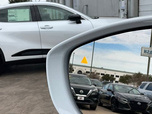 Used 2020 Chrysler Pacifica Touring-L Plus w/ S Appearance Package image 22