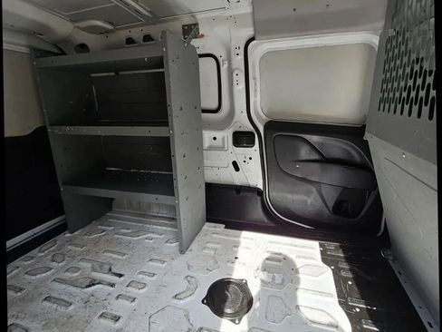 Used 2021 RAM ProMaster City Tradesman image 29