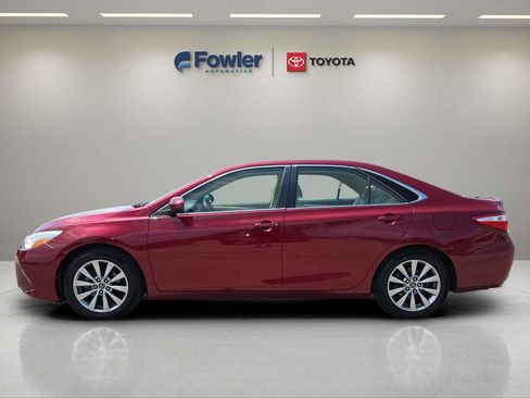Used 2015 Toyota Camry XLE FWD image 4