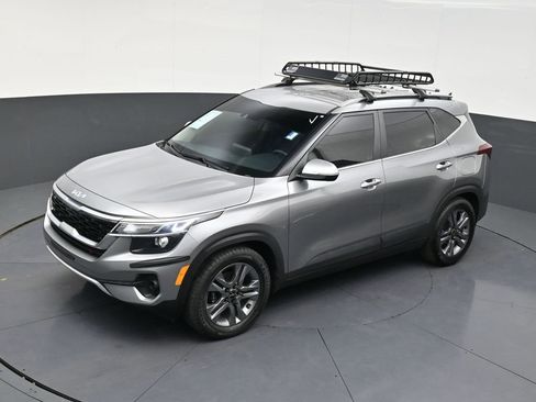 Used 2023 Kia Seltos S image 13