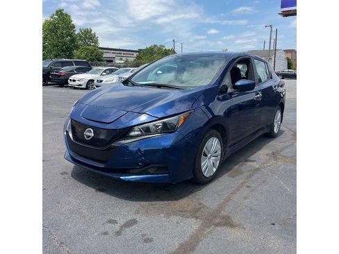 Used 2023 Nissan Leaf S FWD image 2