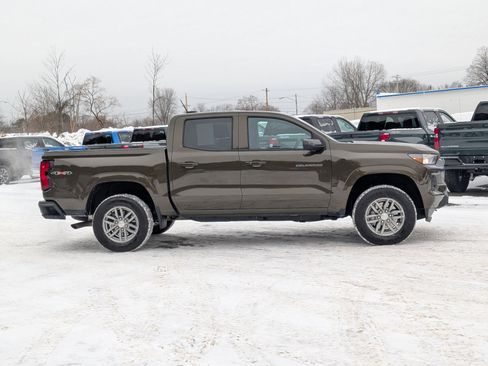 Used 2023 Chevrolet Colorado LT w/ LT Convenience Package II image 7