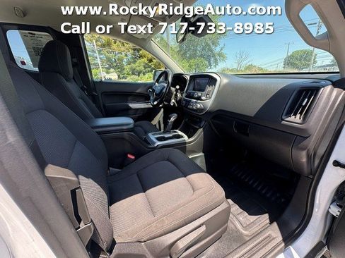 Used 2022 Chevrolet Colorado LT w/ Fleet Safety Package RWD image 11