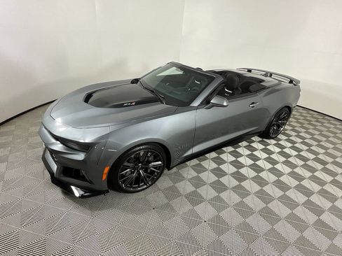 Used 2021 Chevrolet Camaro ZL1 image 10