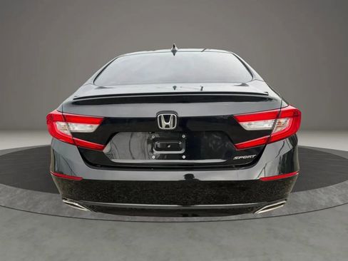 Used 2021 Honda Accord Sport image 6