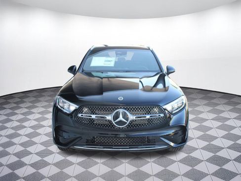 Used 2026 Mercedes-Benz GLC 300 image 6