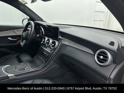 Certified 2021 Mercedes-Benz GLC 300 image 30