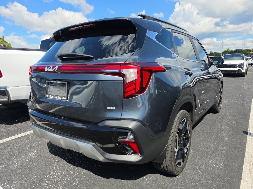Certified 2024 Kia Seltos SX AWD/4WD image 19