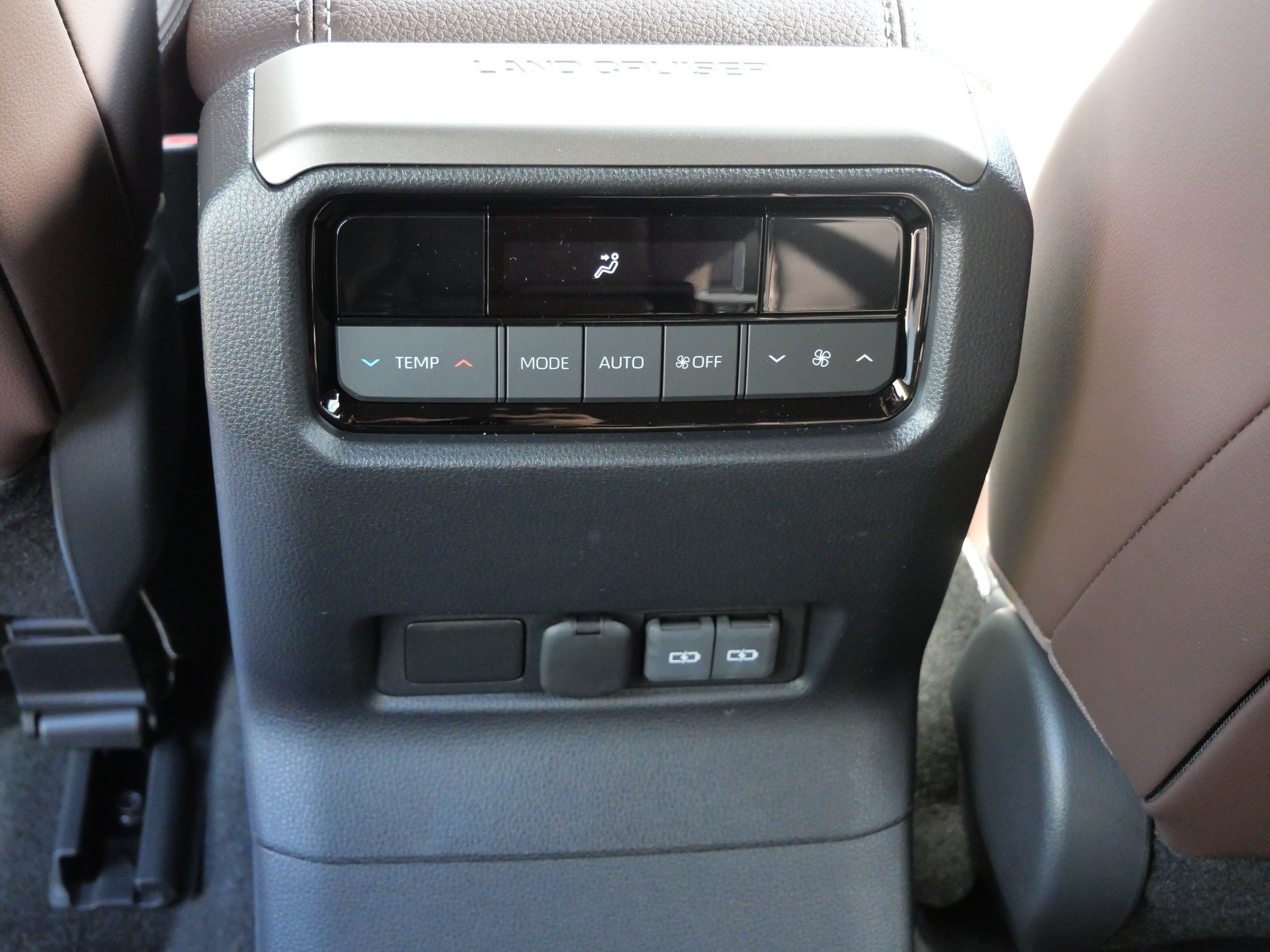 New 2027 Toyota Land Cruiser AWD/4WD image 9