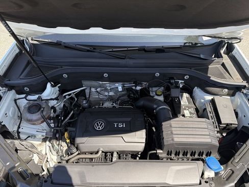 Used 2023 Volkswagen Atlas SE FWD image 17