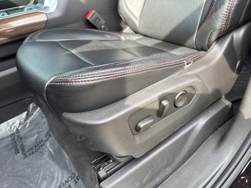 Used 2024 Chevrolet Silverado 1500 LT Trail Boss w/ Convenience Package II image 15