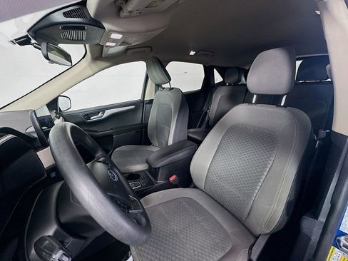 Used 2020 Ford Escape SE image 20