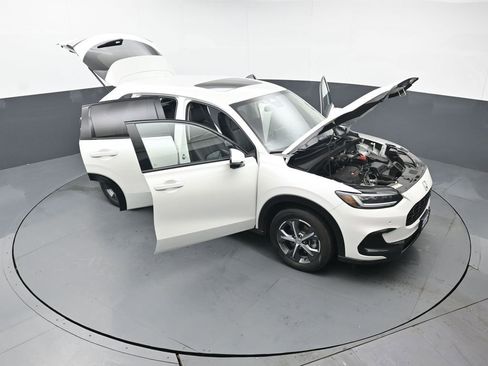 Used 2024 Honda HR-V EX-L image 44