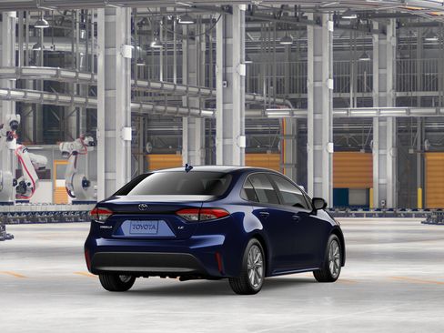 New 2026 Toyota Corolla LE w/ LE Premium Package FWD image 9