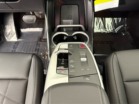 New 2026 BMW X1 xDrive28i w/ Technology Package image 15