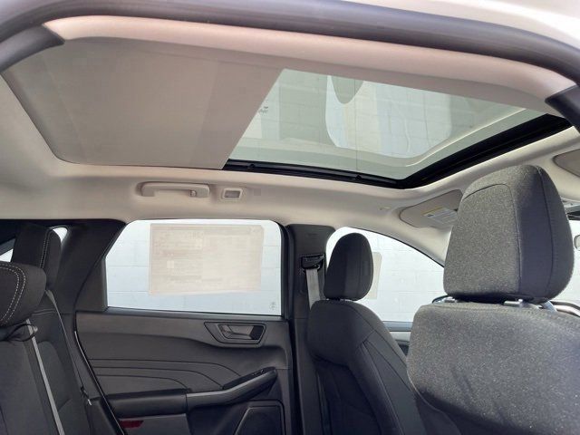 New 2024 Ford Escape Active w/ Tech Pack #1 AWD/4WD image 28